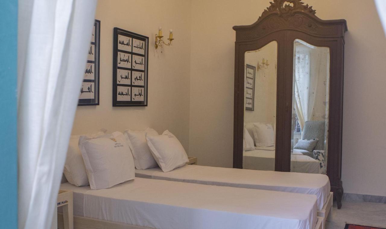 Dar Ben Gacem Kahia Bed & Breakfast Tunis Bagian luar foto
