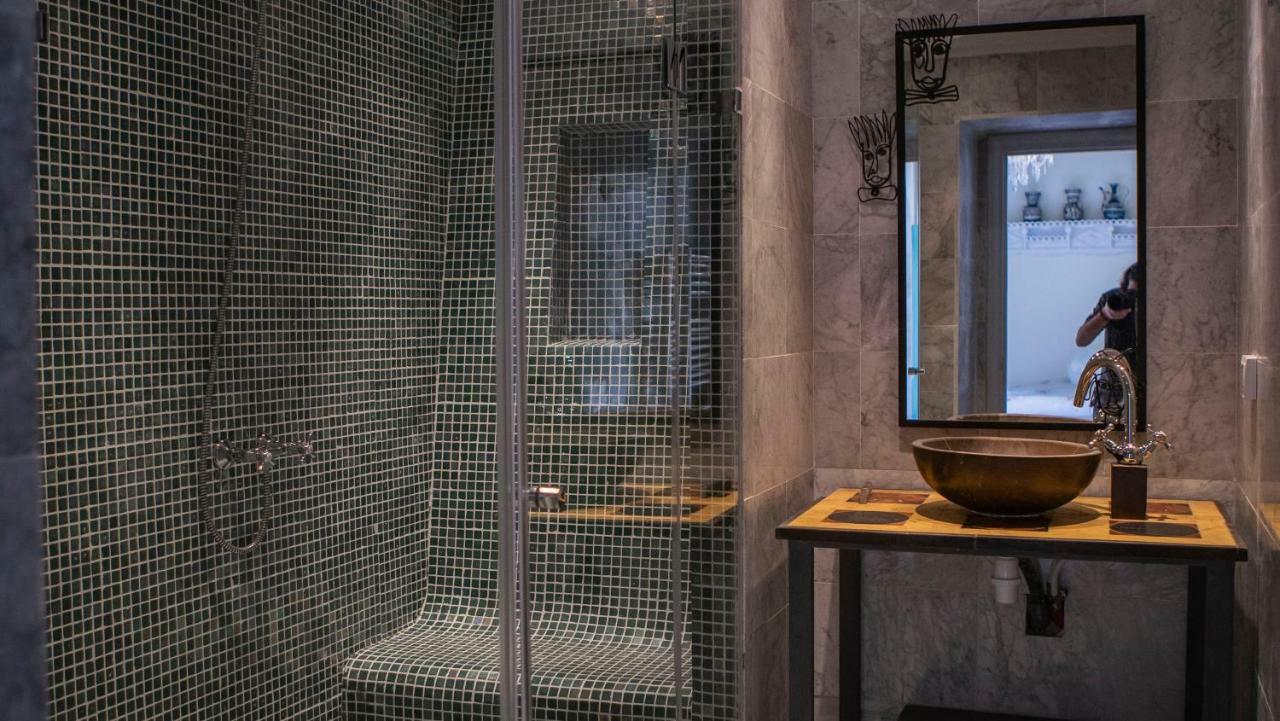 Dar Ben Gacem Kahia Bed & Breakfast Tunis Bagian luar foto